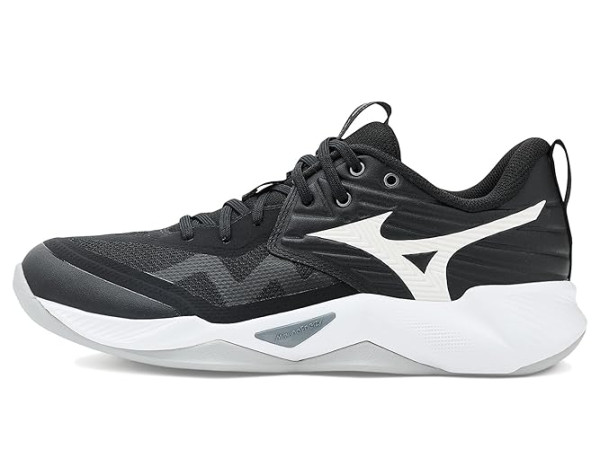 Mizuno Wave Momentum 4 Pro