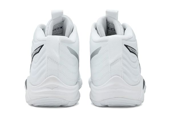 Mizuno Wave Momentum 4 Elite Mid