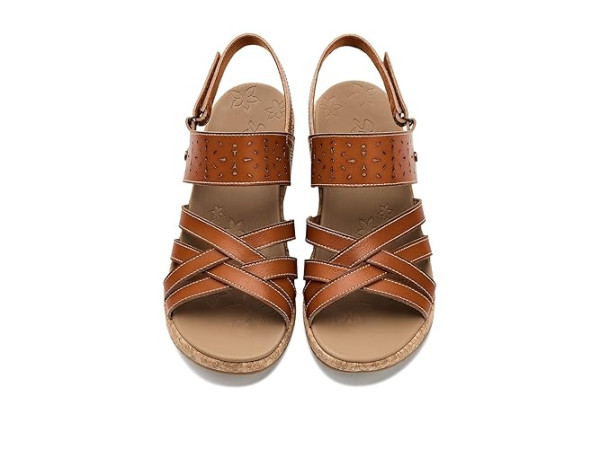 SKECHERS Arch Fit Beverlee 2.0 - Natural Era SKECHERS Arch Fit Beverlee 2.0 - Natural Era