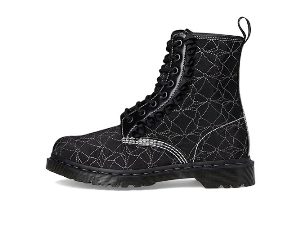Dr. Martens 1460 Frill