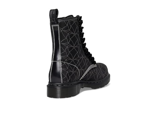 Dr. Martens 1460 Frill