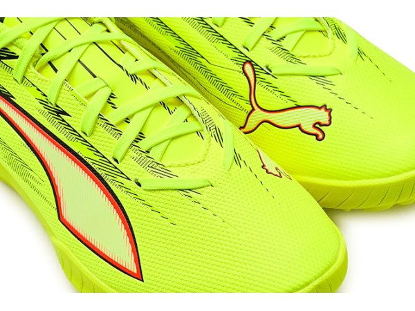 PUMA Ultra 6 Play Turf Trainer Soccer Cleats