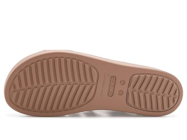 Crocs Brooklyn Knot Low Wedge Crocs Brooklyn Knot Low Wedge