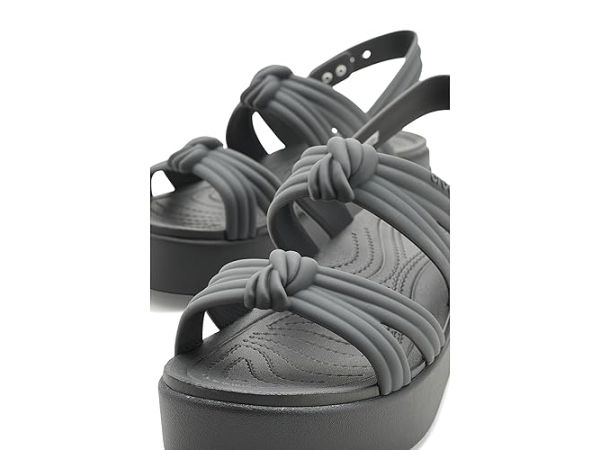 Crocs Brooklyn Knot Low Wedge Crocs Brooklyn Knot Low Wedge
