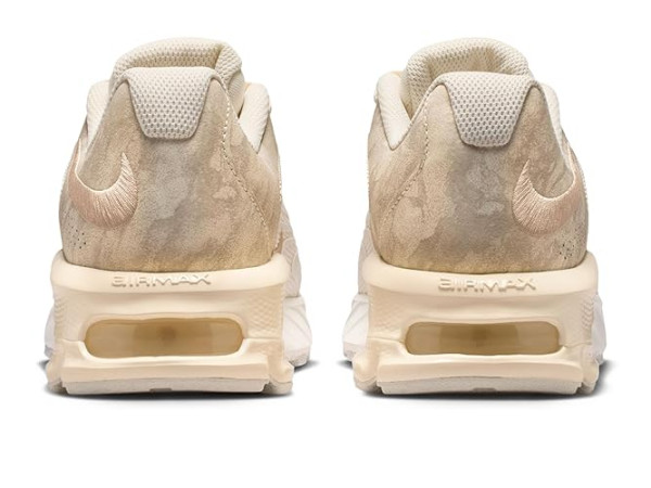 Nike Air Max Fire