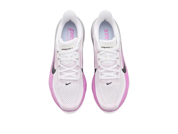 Nike Air Zoom Pegasus 42