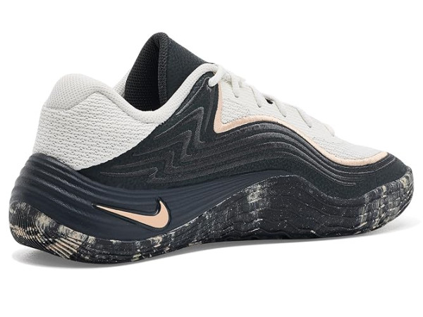 Nike Basketball Precision 8 Low Nike Basketball Precision 8 Low