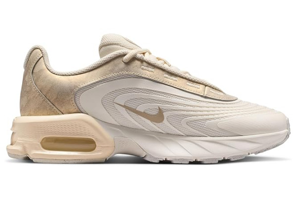 Nike Air Max Fire SE