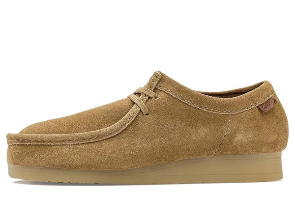 Clarks Wallaston Low