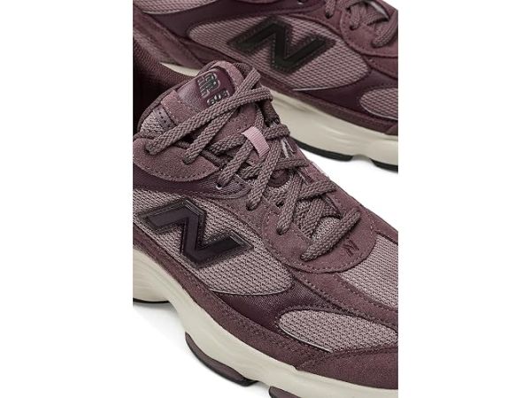 New Balance Classics 603