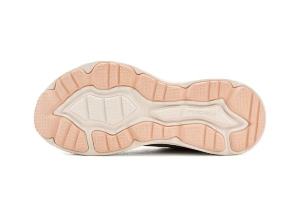 SKECHERS Max Cushioning Zirrus