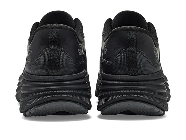 SKECHERS Max Cushioning Zirrus Hands Free Slip-Ins