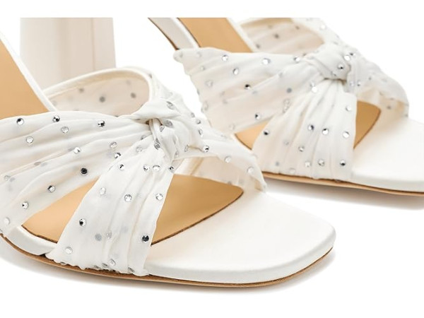 Badgley Mischka Wila