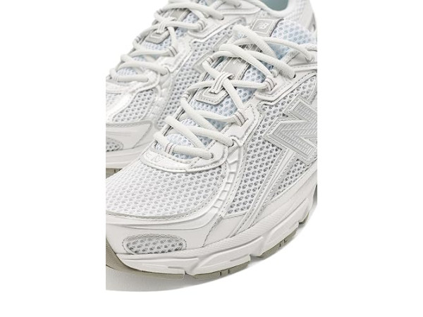New Balance Classics U740v2 New Balance Classics U740v2