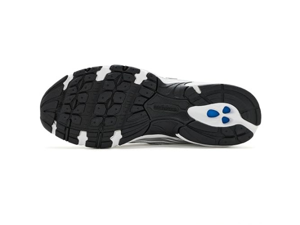 New Balance Classics U740v2 New Balance Classics U740v2