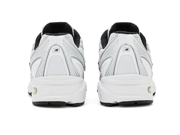 New Balance Classics U740v2 New Balance Classics U740v2