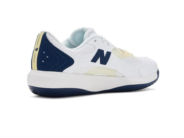 New Balance 696v7 New Balance 696v7