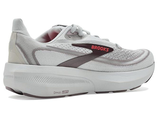 Brooks Revel 9