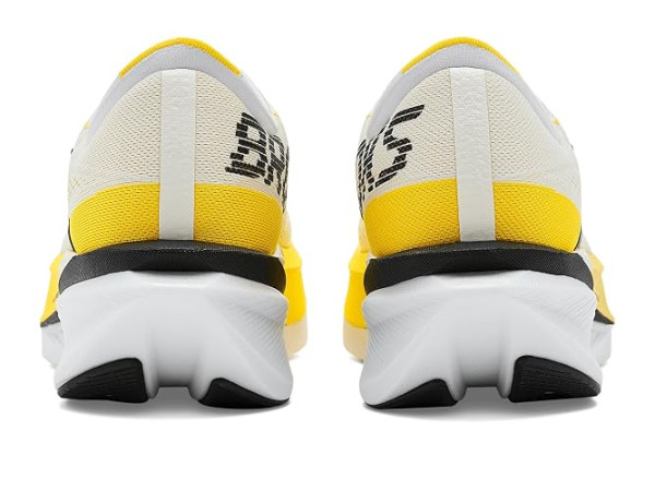 Brooks Hyperion Max 4 Brooks Hyperion Max 4