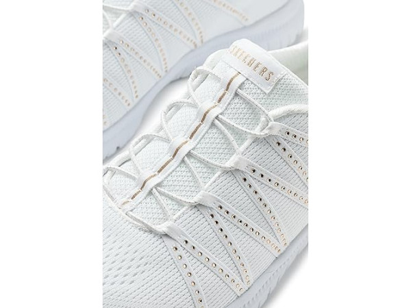 SKECHERS Virtue - She Sparkles