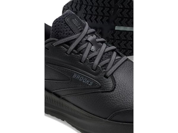 Brooks Ghost Max Slip Resistant