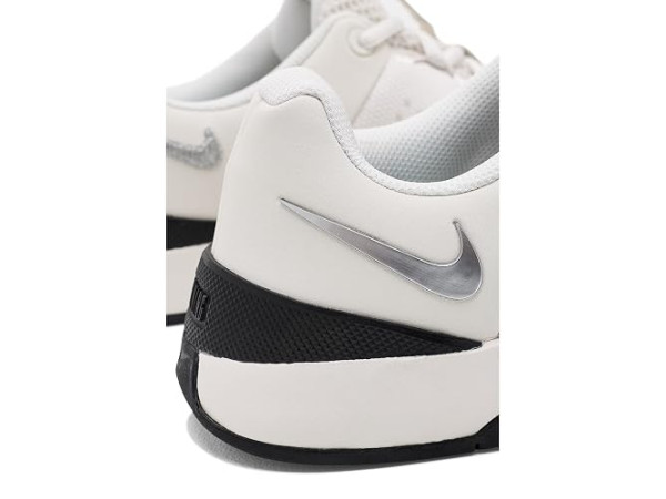 Nike Mc Trainer 4