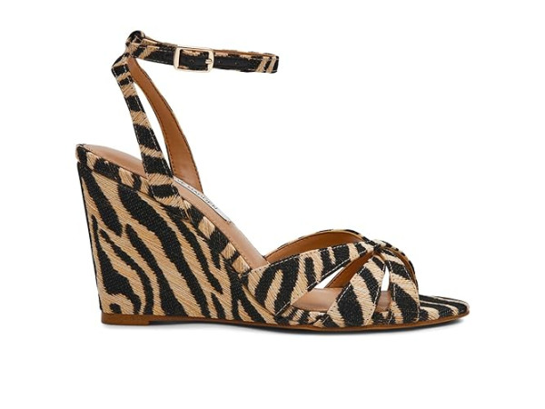 Steve Madden Harbor