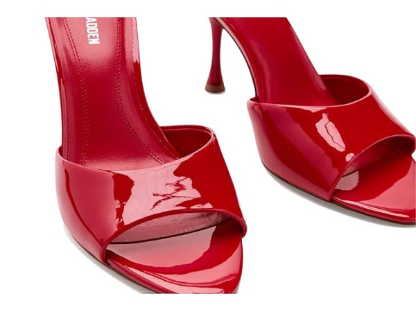 Steve Madden Santi