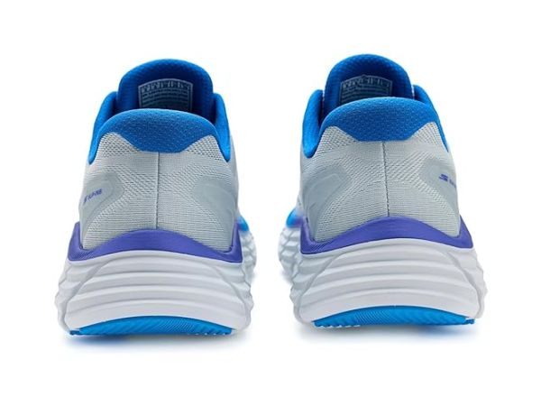 SKECHERS Max Flex Slip-ins