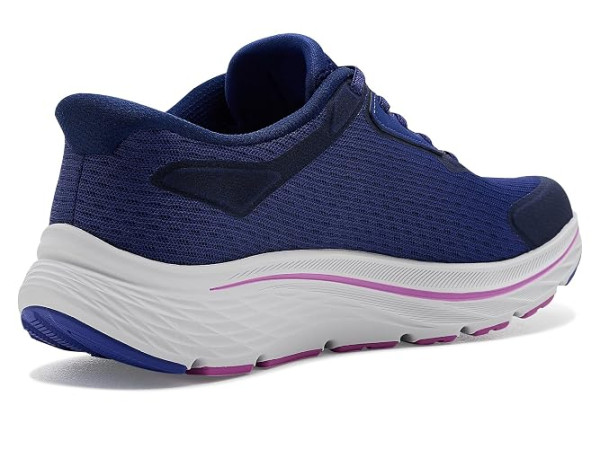 SKECHERS Go Run Consistent 3 Slip-Ins