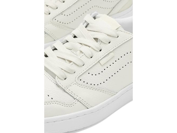 Vans Court Low Vans Court Low