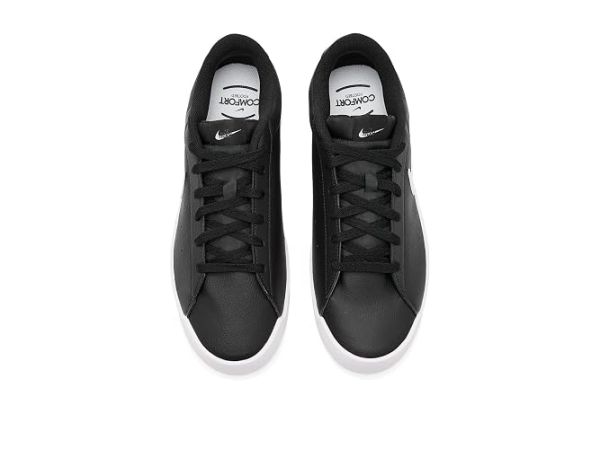 Nike Court Heritage