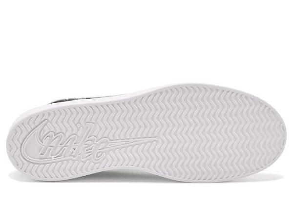 Nike Court Heritage