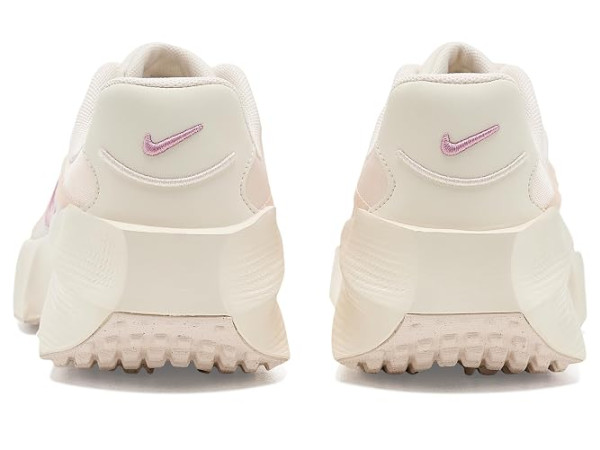 Nike Aura Edge