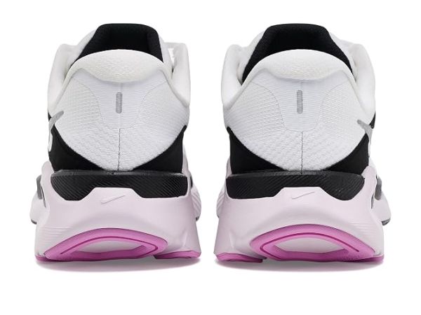 Nike Structure Plus