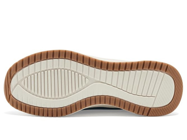 BOBS from SKECHERS Squad 4 - Staple Look