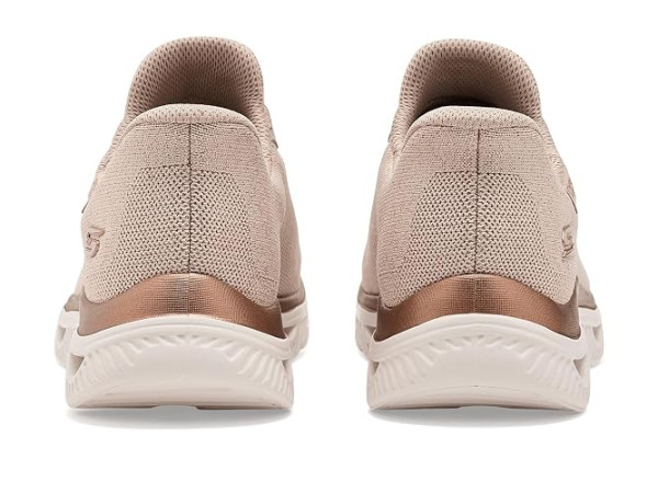 BOBS from SKECHERS Arc Waves BOBS from SKECHERS Arc Waves