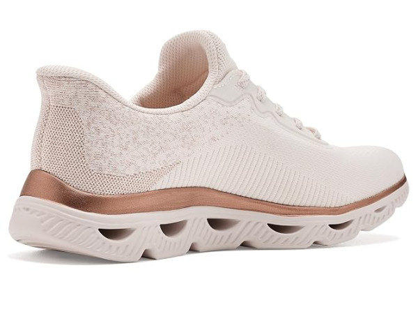 BOBS from SKECHERS Arc Waves