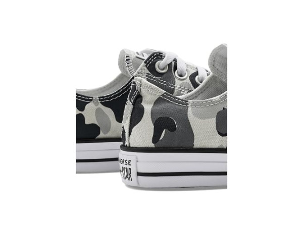Converse Chuck Taylor All Star Camo Low Top Sneakers Converse Chuck Taylor All Star Camo Low Top Sneakers