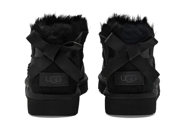 UGG Ultra Mini Bailey Bow