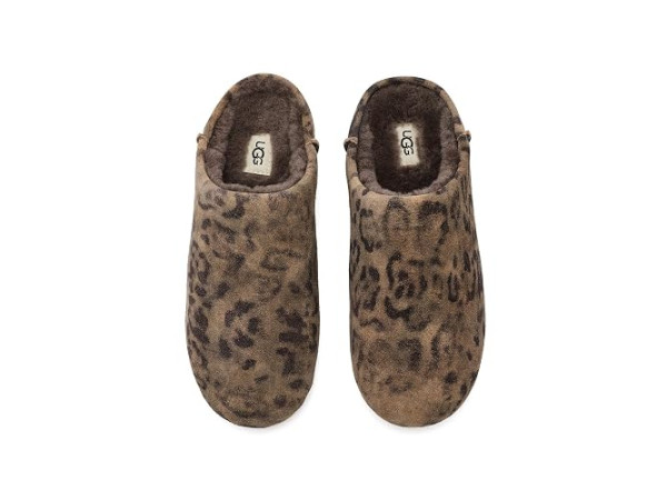 UGG Elea Spotted Slip-On UGG Elea Spotted Slip-On