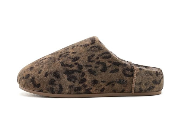 UGG Elea Spotted Slip-On UGG Elea Spotted Slip-On