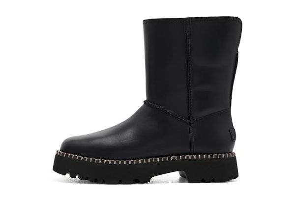 UGG Uptowner Short Boots UGG Uptowner Short Boots