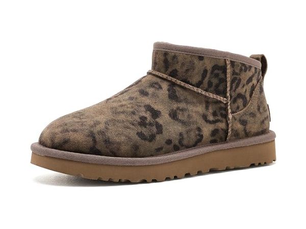 UGG Classic Ultra Mini Spotted