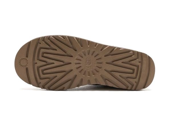 UGG Classic Ultra Mini Spotted