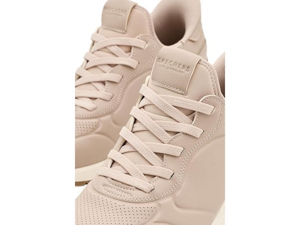 SKECHERS Million Air
