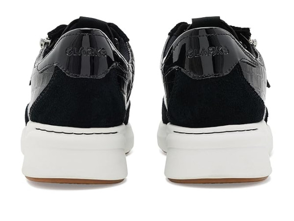 Clarks Code R Run