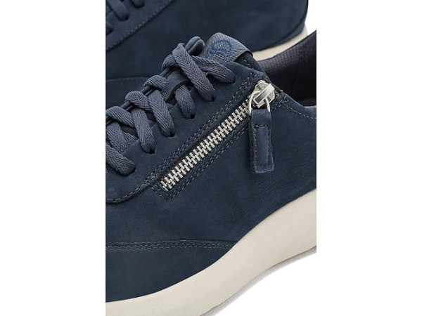 Clarks Code R Run