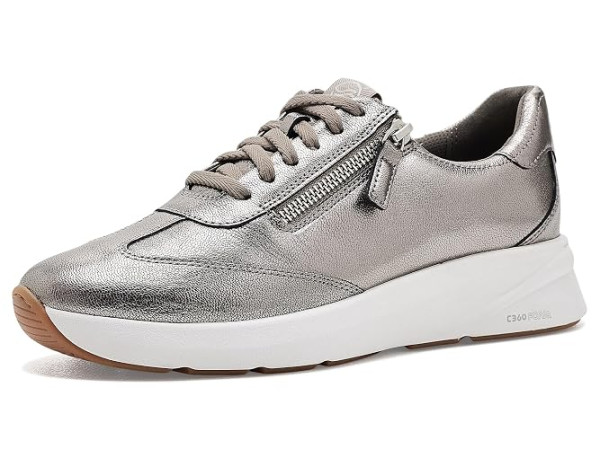Clarks Code R Run