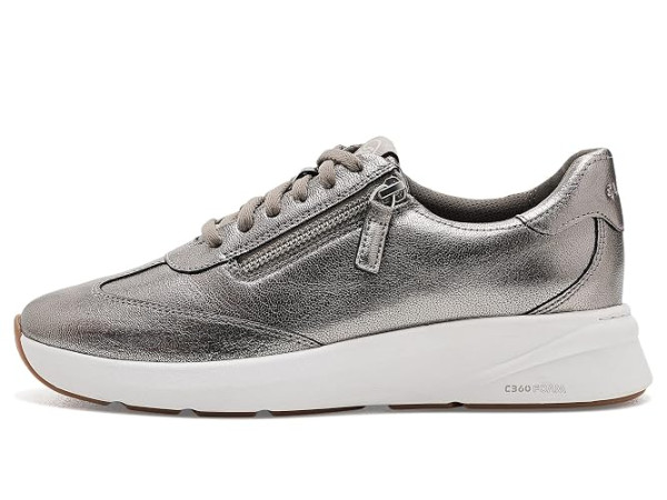 Clarks Code R Run